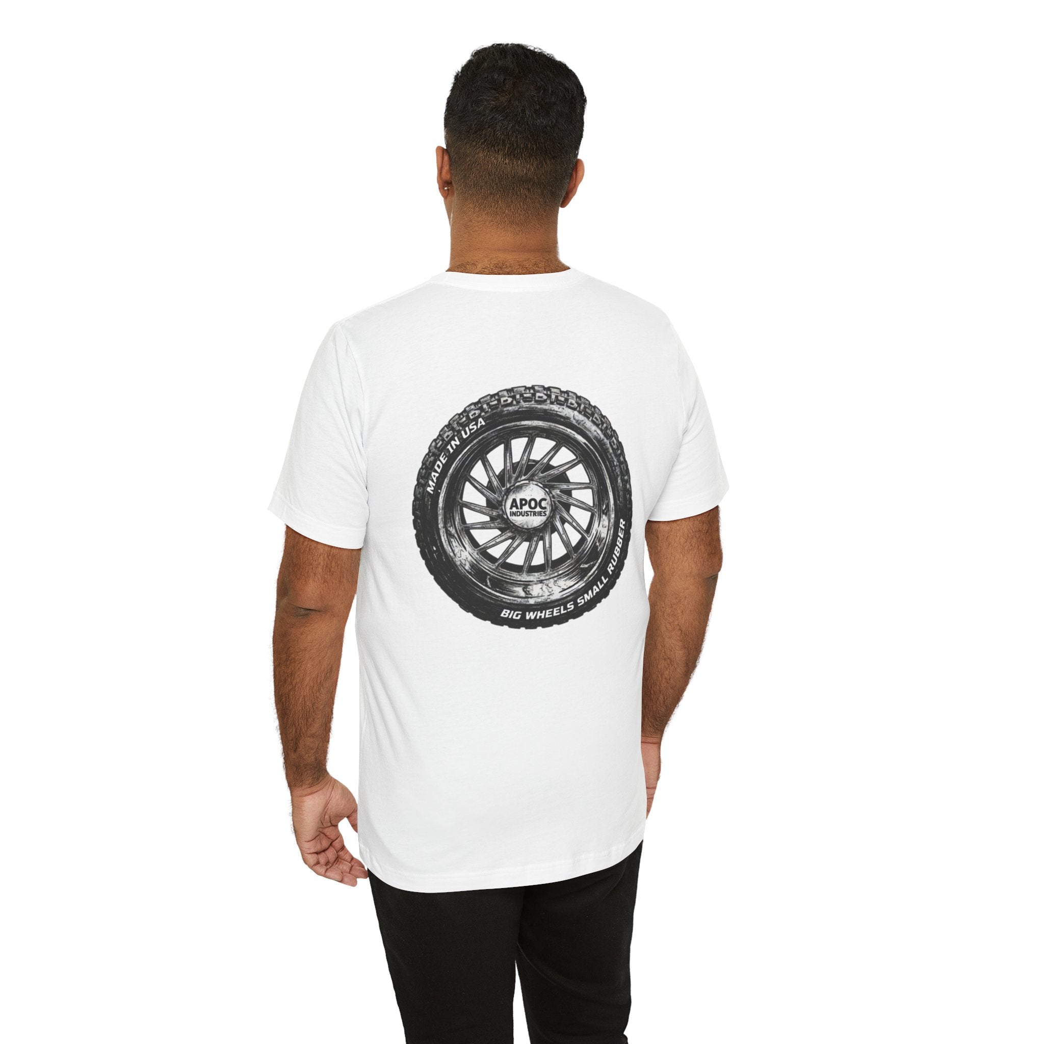 big wheels small rubber / Taperd fit snug fit on shoulders and arms