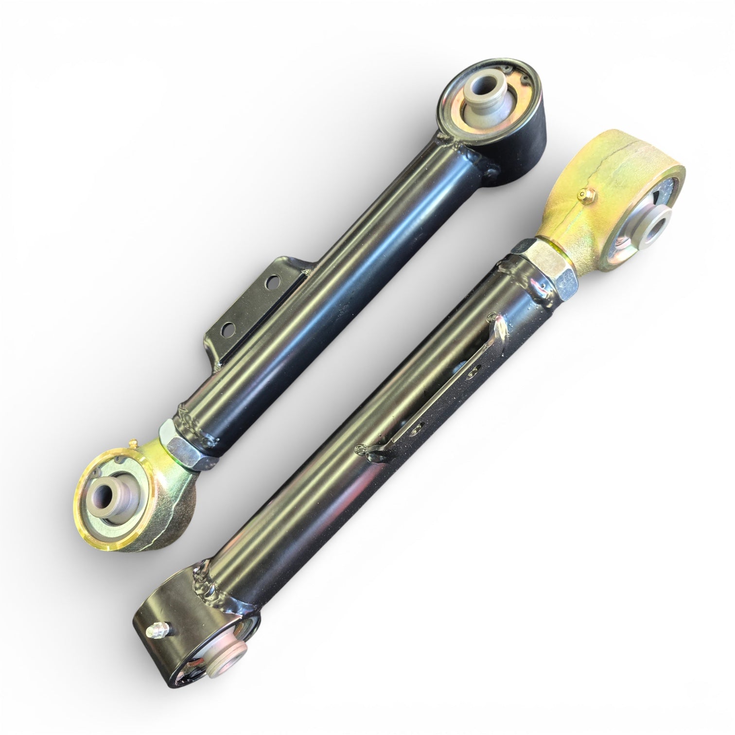 2001-2007 Toyota Sequoia Adjustable Rear Trailing Arms – Apoc- Full Johnny Joint – Stock to 6"