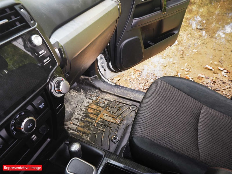 WeatherTech 17-19 Ford F250/F350/F450/F550 Reg. Cab Front FloorLiner HP - Black