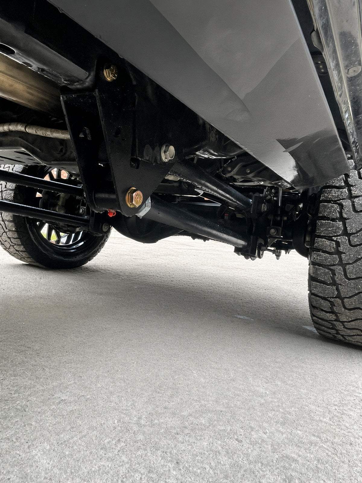 2014-2026 Dodge Ram 2500/3500 Adjustable 4-Link Conversion Kit - 2-10" Lift Apoc Industries